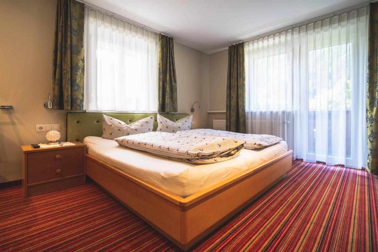 Alpenherz Apartments Sankt Gallenkirch Esterno foto