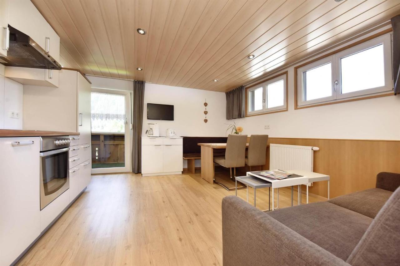 Alpenherz Apartments Sankt Gallenkirch Esterno foto